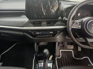Suzuki Swift 1.2 GLX auto - Image 13