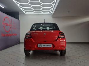 Suzuki Swift 1.2 GLX auto - Image 4