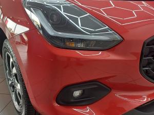 Suzuki Swift 1.2 GLX auto - Image 7