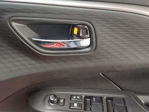 Suzuki Swift 1.2 GLX auto - Image 8