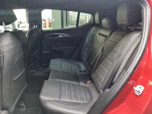 Alfa Romeo Tonale 1.5T Hybrid Veloce - Image 9