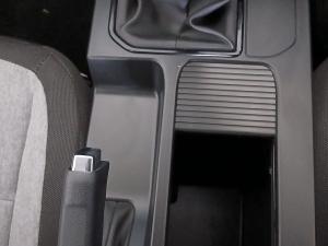 Renault Kiger 1.0 Life - Image 15