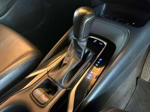 Toyota Corolla 2.0 XR auto - Image 18