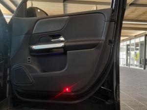 Mercedes-Benz GLB GLB250 Progressive - Image 9