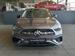 Mercedes-Benz GLA GLA200 Progressive - Image 2