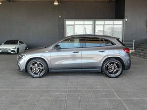 Mercedes-Benz GLA GLA200 Progressive - Image 4
