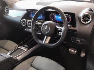 Mercedes-Benz GLA GLA200 Progressive - Image 8