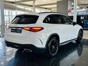 Mercedes-Benz GLC GLC300d 4Matic Avantgarde - Image 2