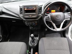 Toyota Vitz 1.0 - Image 8