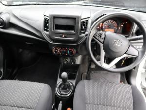 Toyota Vitz 1.0 - Image 8
