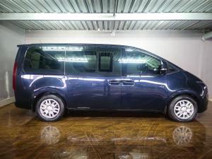 Hyundai Staria 2.2D Executive 9-seater - Image 4