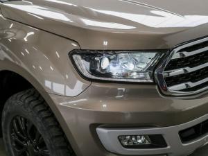 Ford Everest 2.0Bi-Turbo XLT - Image 4