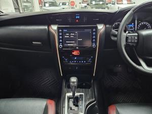 Toyota Fortuner 2.8GD-6 48V VX - Image 11
