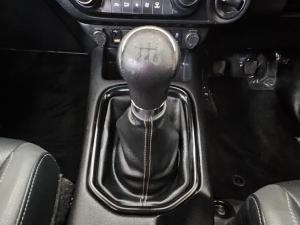 Toyota Hilux 2.8GD-6 double cab 4x4 Legend manual - Image 10