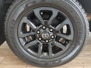 Toyota Hilux 2.8GD-6 double cab 4x4 Legend manual - Image 14