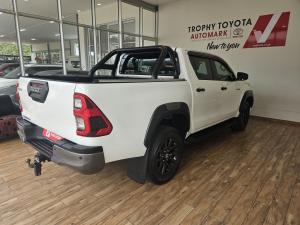 Toyota Hilux 2.8GD-6 double cab 4x4 Legend manual - Image 2