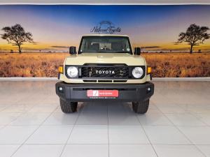 Toyota Land Cruiser 79 2.8GD-6 double cab - Image 4