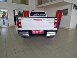 Toyota Hilux 2.8GD-6 single cab 4x4 Raider auto - Image 5