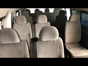 Toyota Hiace 2.5D-4D bus 14-seater GL - Image 8