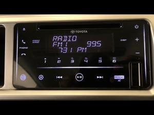 Toyota Hiace 2.5D-4D bus 14-seater GL - Image 12