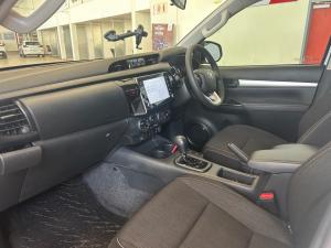 Toyota Hilux 2.4GD-6 double cab 4x4 Raider auto - Image 7