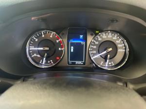 Toyota Hilux 2.4GD-6 double cab 4x4 Raider auto - Image 11