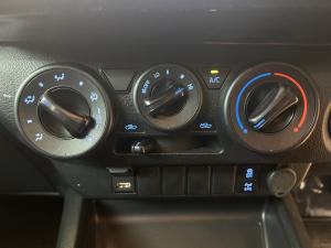 Toyota Hilux 2.4GD-6 double cab 4x4 Raider auto - Image 15