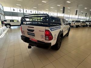 Toyota Hilux 2.4GD-6 double cab 4x4 Raider auto - Image 2