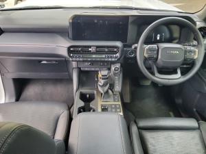 Toyota Land Cruiser Prado 2.8GD VX-R - Image 6