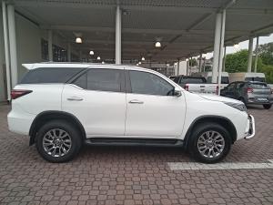 Toyota Fortuner 2.8GD-6 4x4 VX - Image 3
