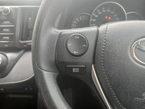 Toyota RAV4 2.0 GX auto - Image 7