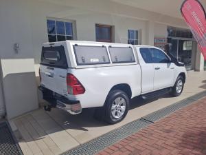 Toyota Hilux 2.8GD-6 Xtra cab 4x4 Raider - Image 2