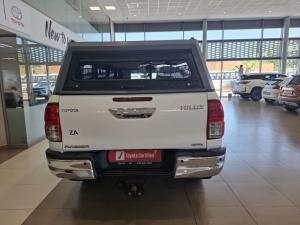 Toyota Hilux 2.4 GD-6 Raider 4X4 automaticD/C - Image 5