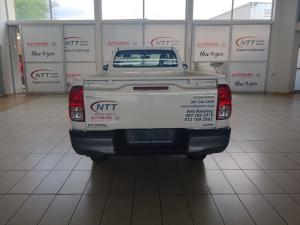 Toyota Hilux 2.4 GD-6 SR 4X4S/C - Image 5