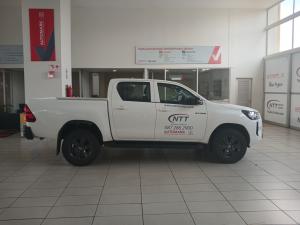 Toyota Hilux 2.4 GD-6 Raider 4X4 automaticD/C - Image 3
