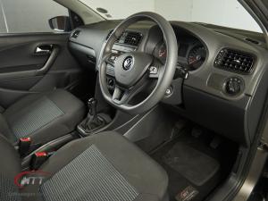 Volkswagen Polo Vivo 1.4 Comfortline - Image 17