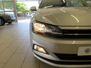Volkswagen Polo 1.0 TSI Comfortline DSG - Image 20