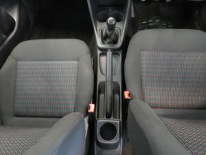 Volkswagen Polo Vivo 1.4 Trendline - Image 9