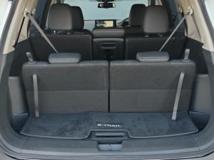 Nissan X Trail 2.5 Acenta Plus CVT - Image 11
