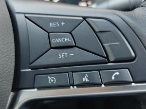 Nissan Navara 2.5D LE 4X2 automatic D/C - Image 20