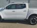 Nissan Navara 2.5D LE 4X2 automatic D/C - Thumbnail 22