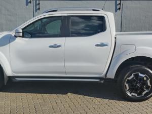 Nissan Navara 2.5D LE 4X2 automatic D/C - Image 22