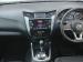 Nissan Navara 2.5D LE 4X2 automatic D/C - Thumbnail 6