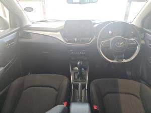 Toyota Starlet 1.5 Xs automatic - Image 3