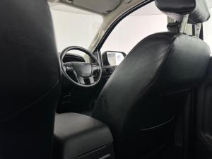 Ford Ranger 2.2TDCI XL automaticD/C - Image 8