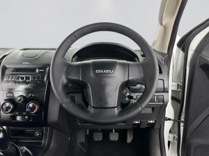 Isuzu D-MAX 250 HO HI-RIDE D/C - Image 15