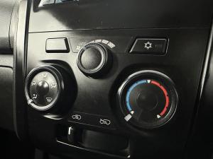 Isuzu D-MAX 250 HO HI-RIDE D/C - Image 9