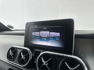 Mercedes-Benz X250d 4X4 Power automatic - Image 10