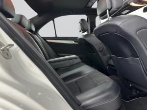 Mercedes-Benz C200 BE Avantgarde automatic - Image 15