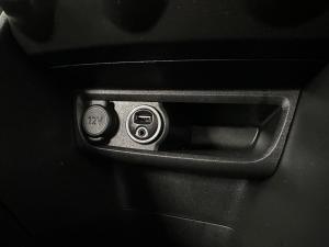 Peugeot 2008 1.6 VTiActive - Image 7